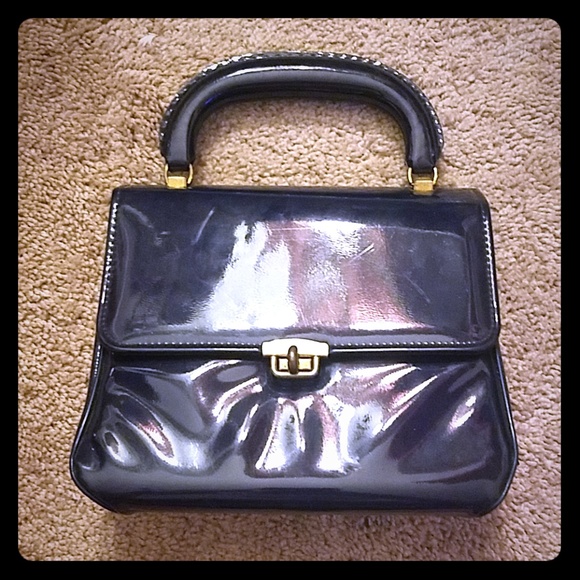Handbags - Vintage navy blue patent purse with swivel closure Handbags - Vintage navy blue patent purse with swivel closure